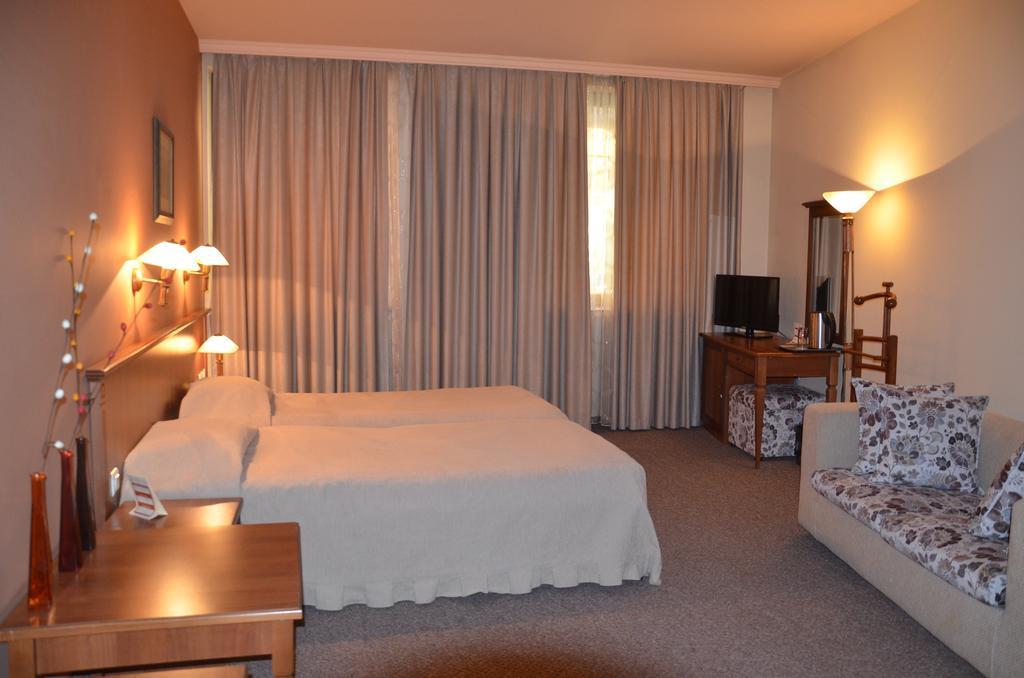 Seven Hills Hotel Plovdiv Buitenkant foto